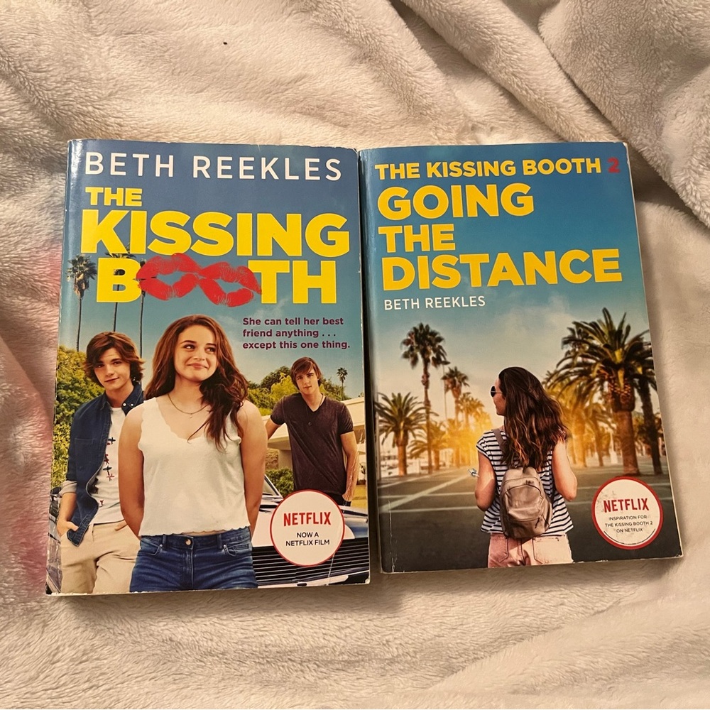 The Kissing Booth Book Set 1&2